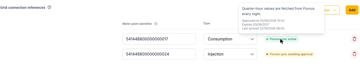 The grid connection references table with the Sync status column: Fluvius sync active for consumption, with its tooltip, and Fluvius sync awaiting approval for injection.